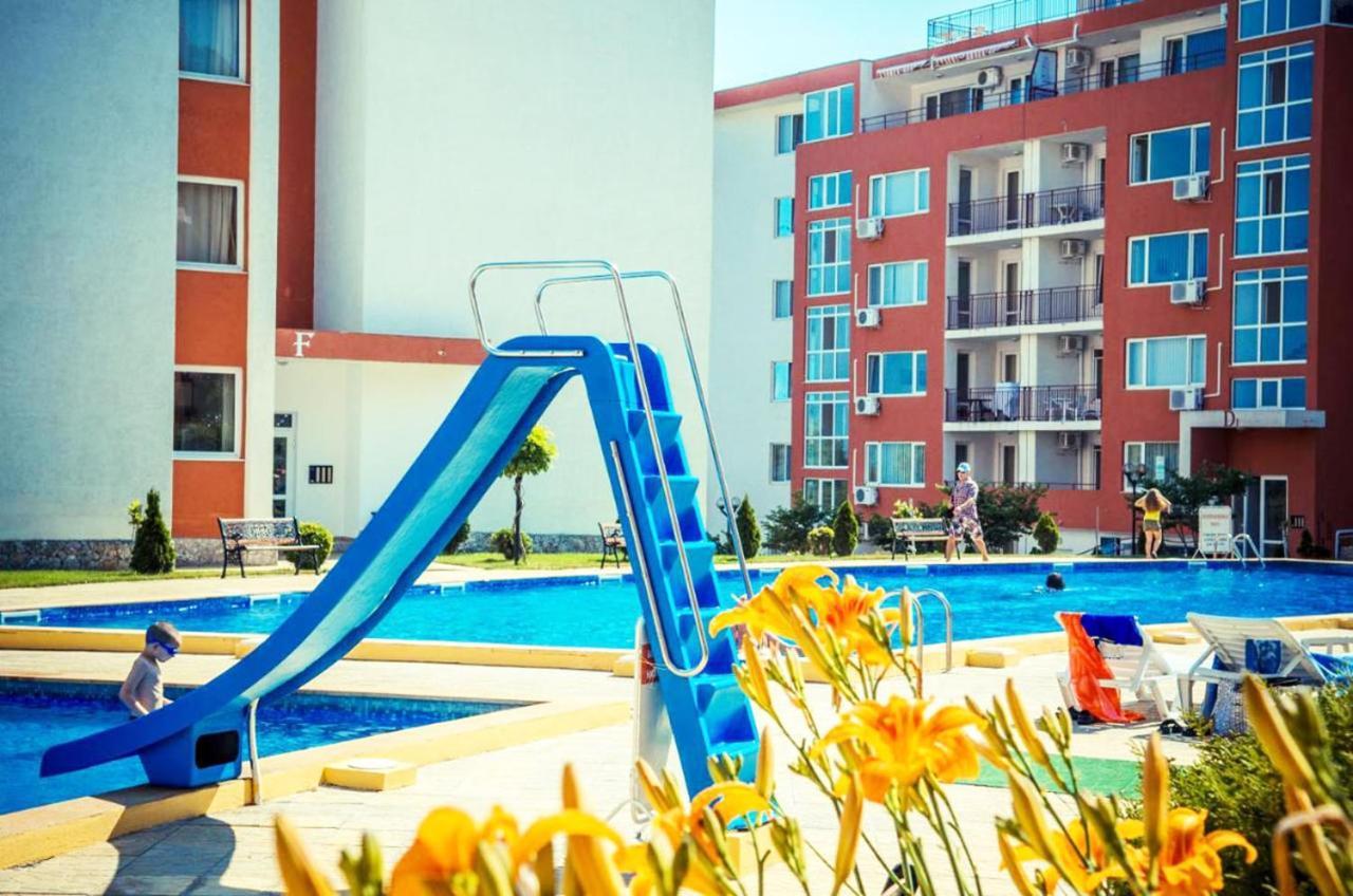 Panorama Fort Beach, Фамилно Студио Deluxe Sveti Vlas Luaran gambar